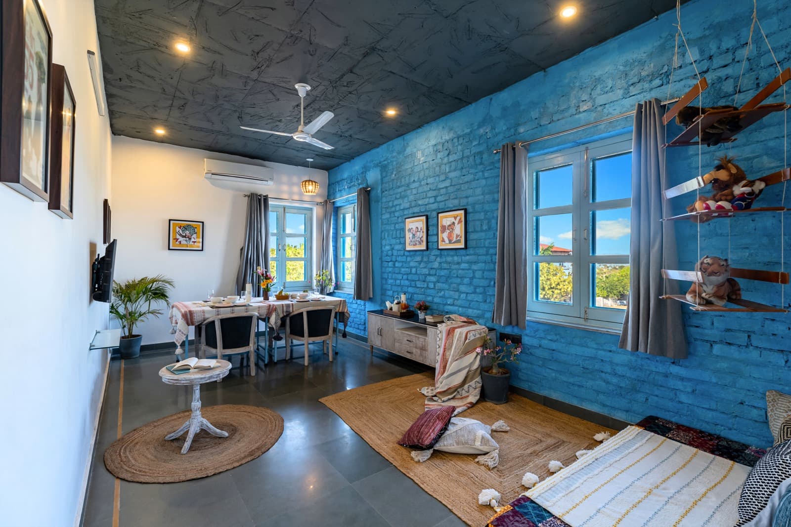 BLU Casa photo 2