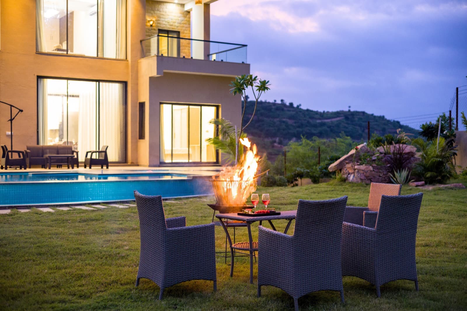 Corum8 Mansion