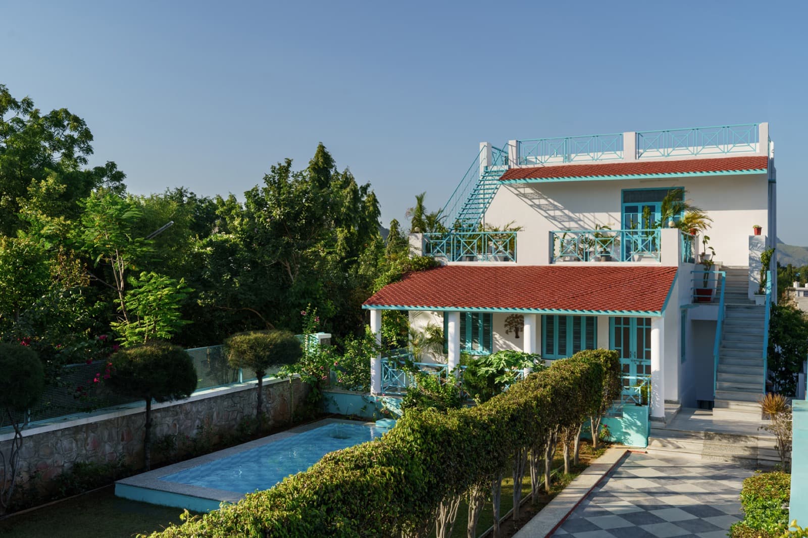 Thaharo Villa